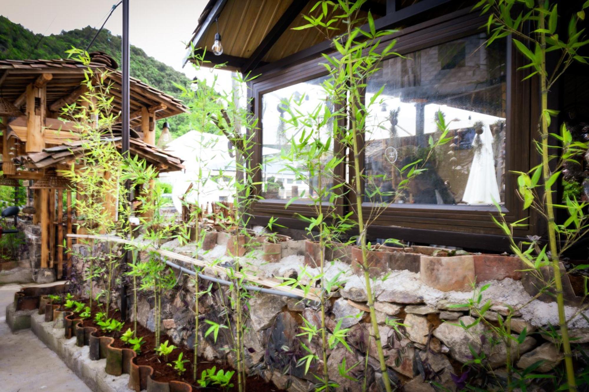 Khoi Homestay And Restaurant Loung Co Esterno foto