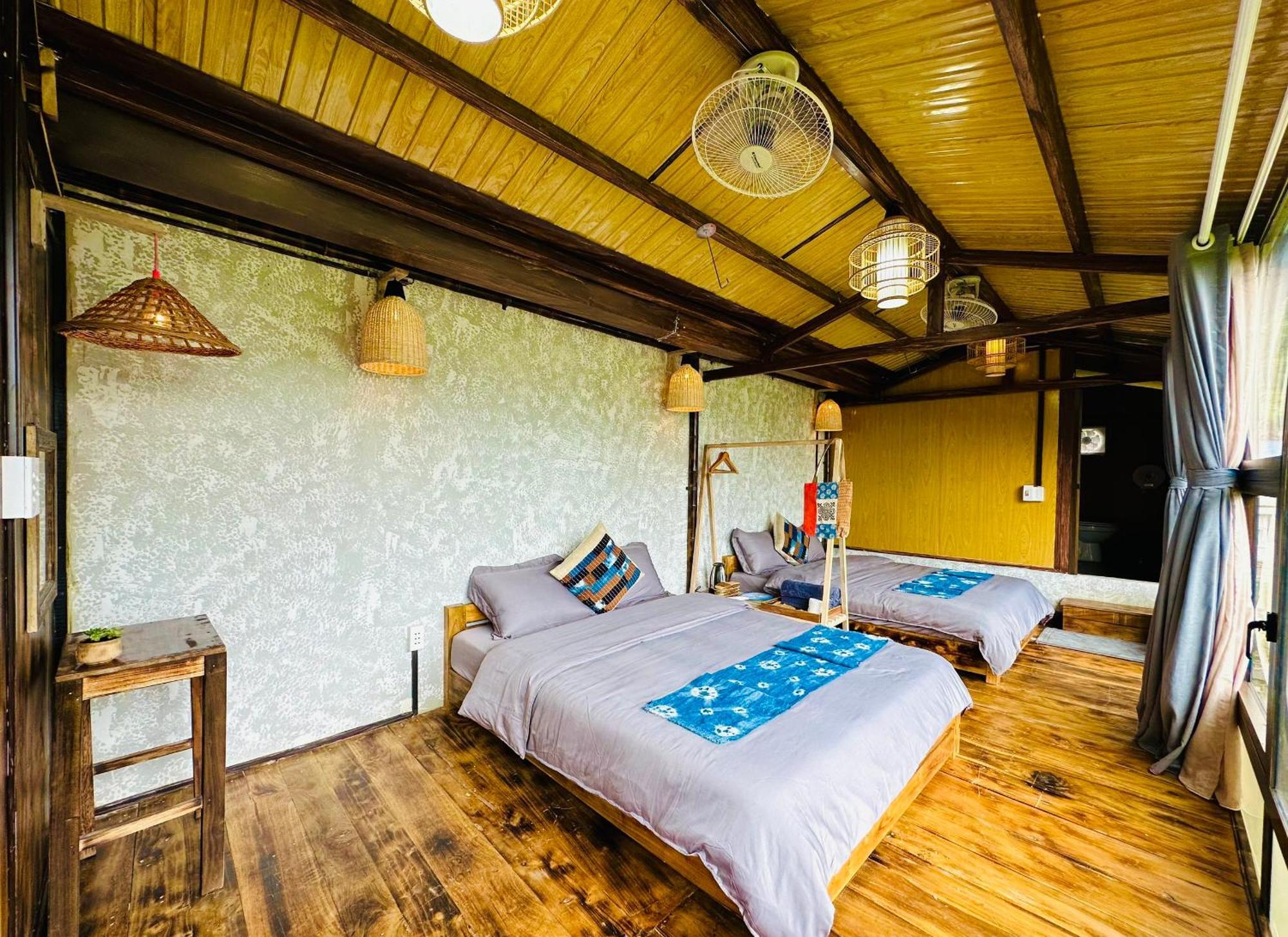 Khoi Homestay And Restaurant Loung Co Esterno foto