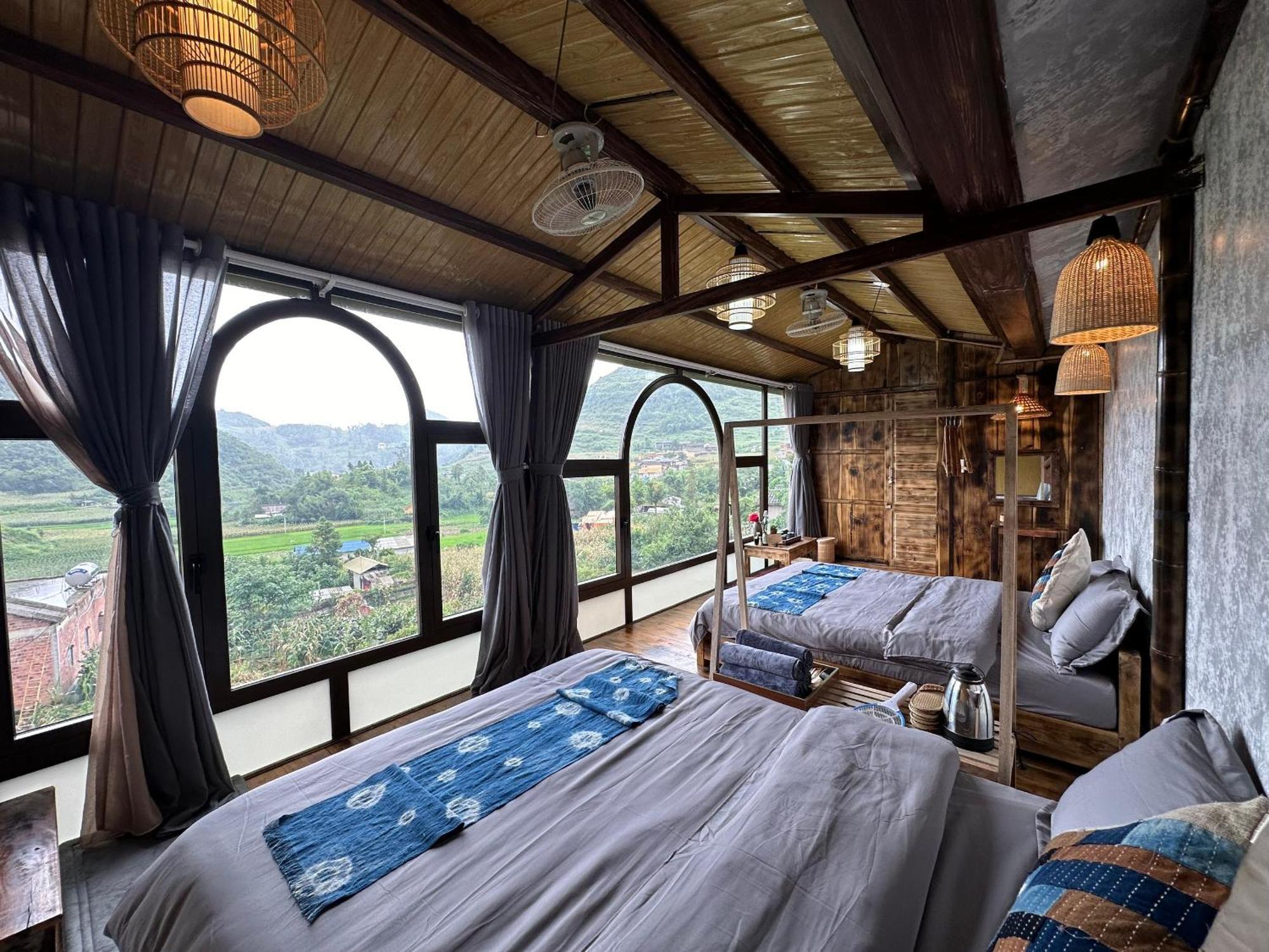 Khoi Homestay And Restaurant Loung Co Esterno foto