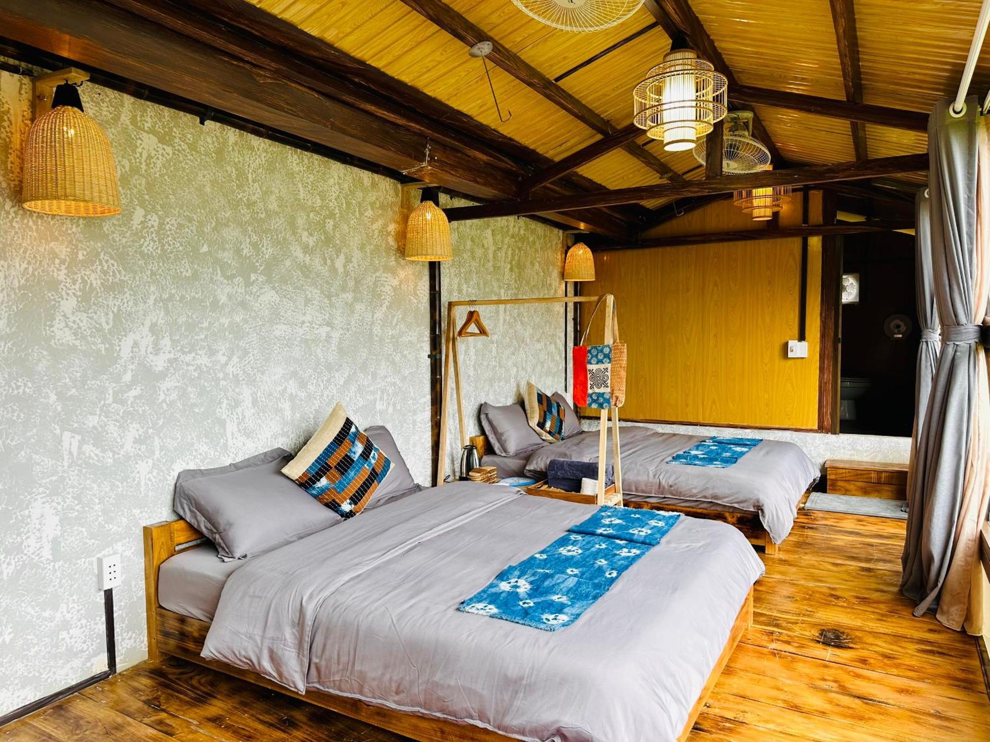 Khoi Homestay And Restaurant Loung Co Esterno foto