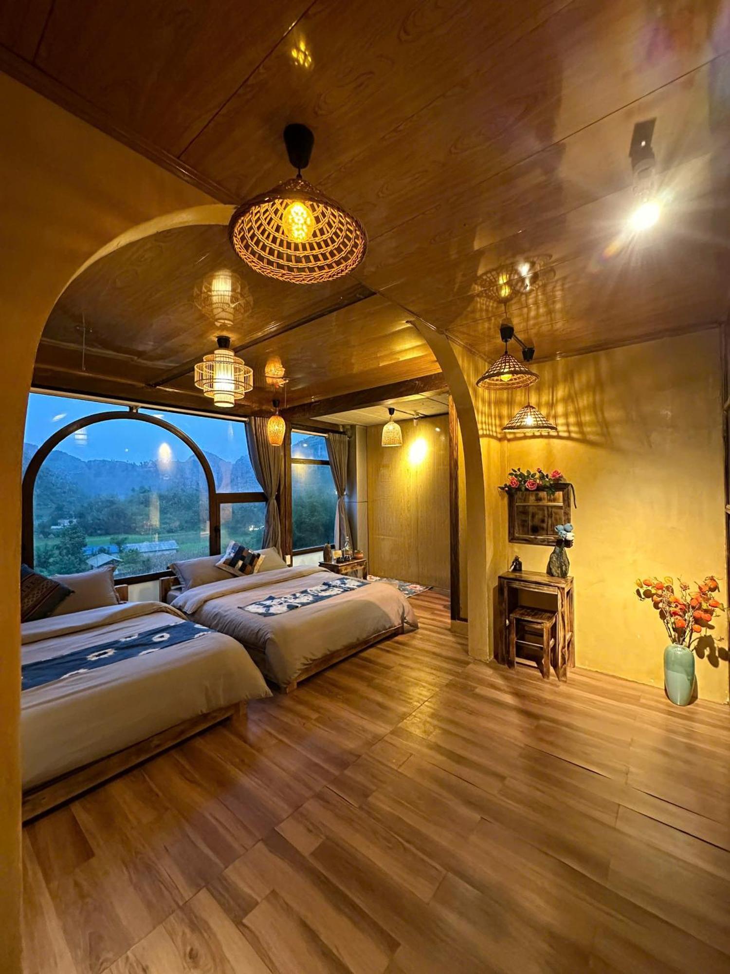Khoi Homestay And Restaurant Loung Co Esterno foto