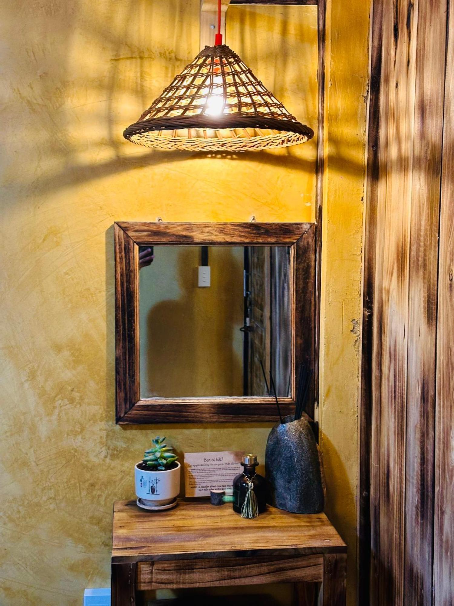 Khoi Homestay And Restaurant Loung Co Esterno foto